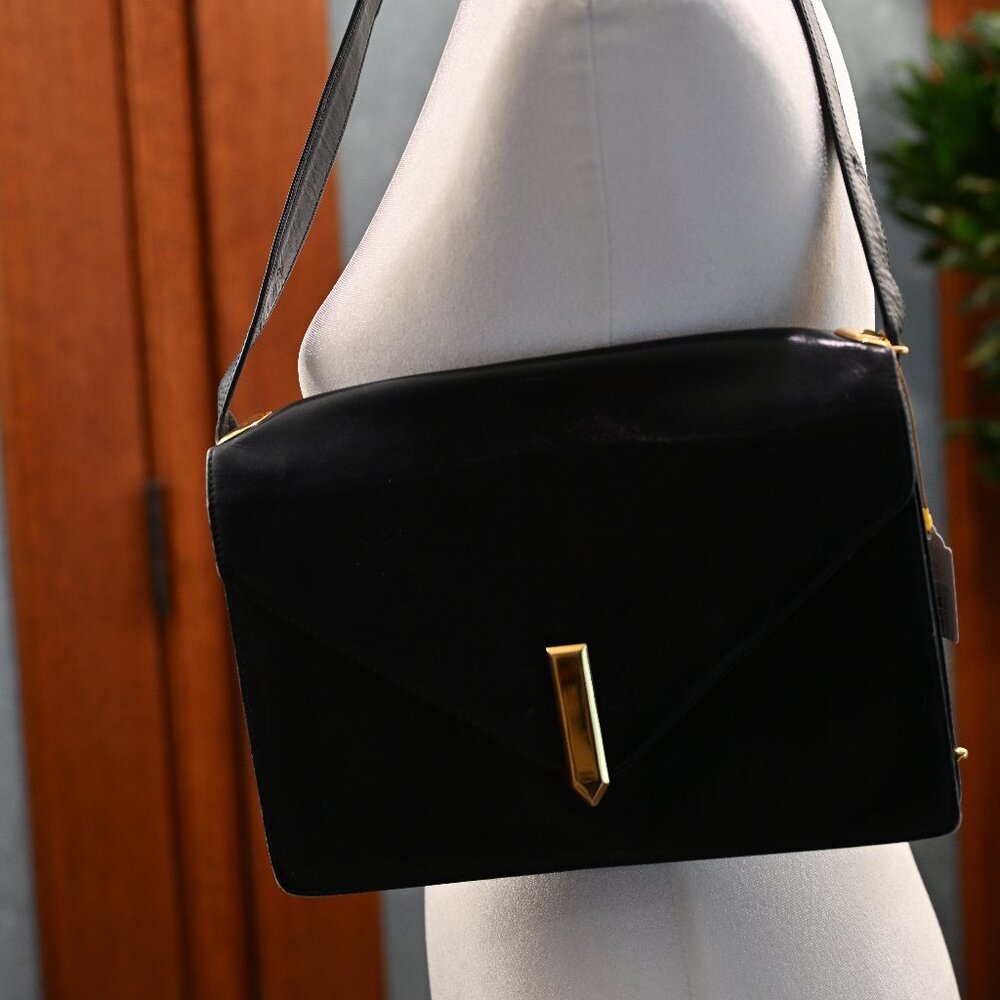 BALLY Authenitic Navy Cross Body